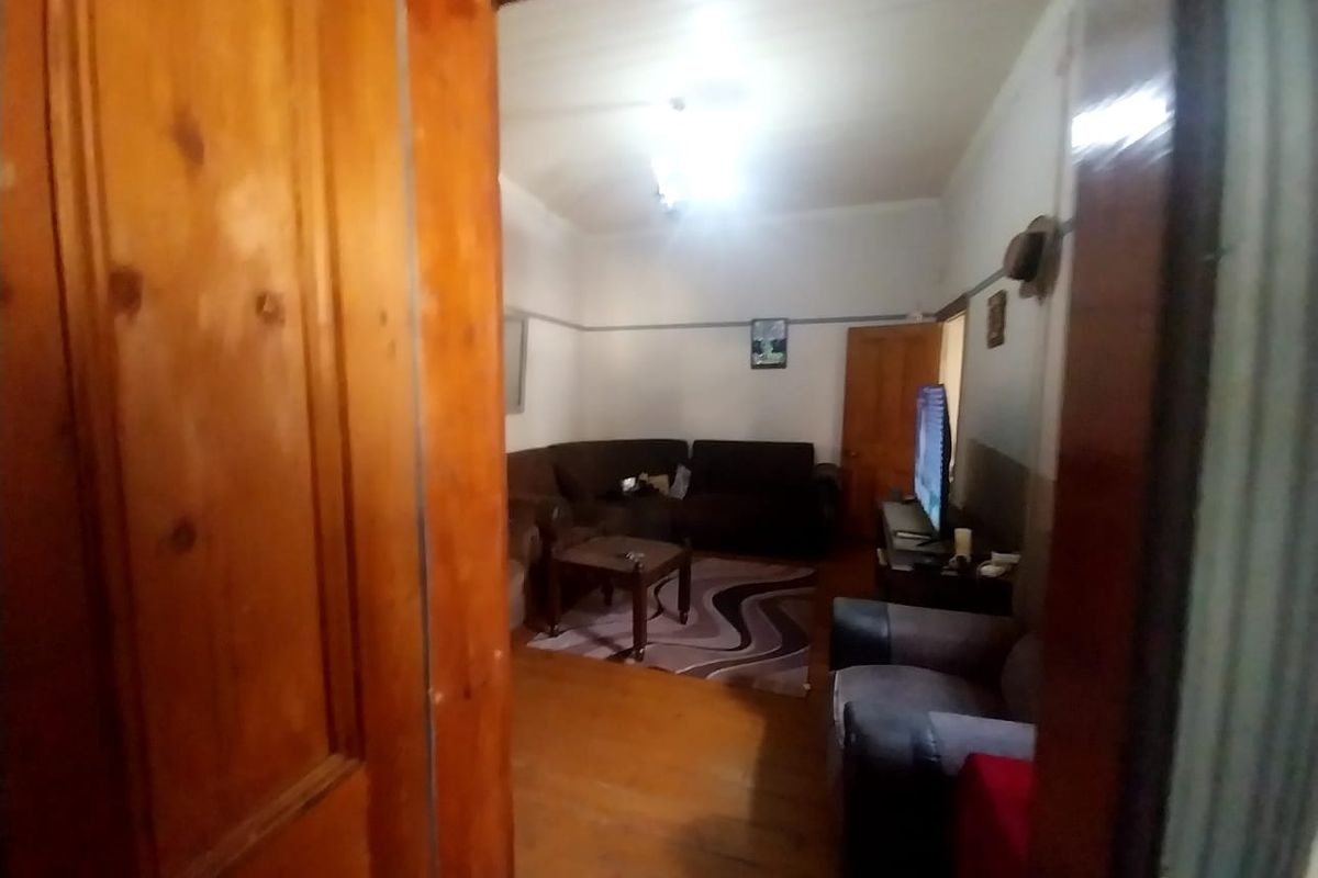 Income-Generating Gem with 2 Flatlets – Prime Investment Opportunity in Worcester! - Photo 4