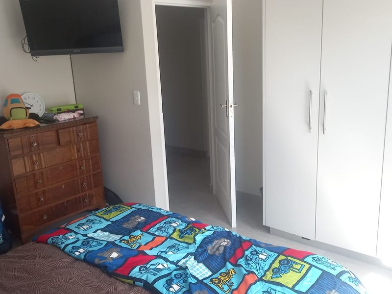 Stylish Living Starts Here – 3-Bedroom Townhouse To Rent - Photo 5