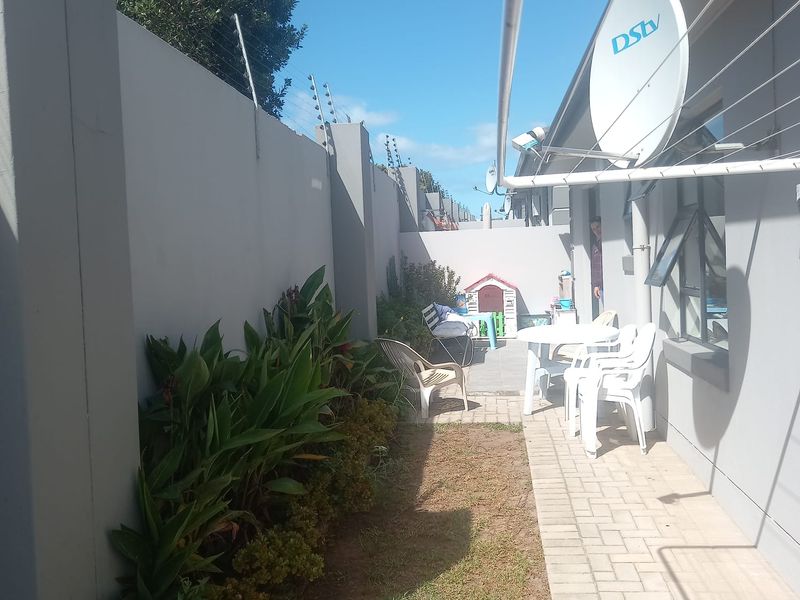 Stylish Living Starts Here – 3-Bedroom Townhouse To Rent - Photo 10