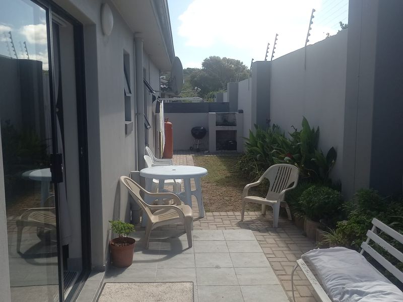 Stylish Living Starts Here – 3-Bedroom Townhouse To Rent - Photo 8