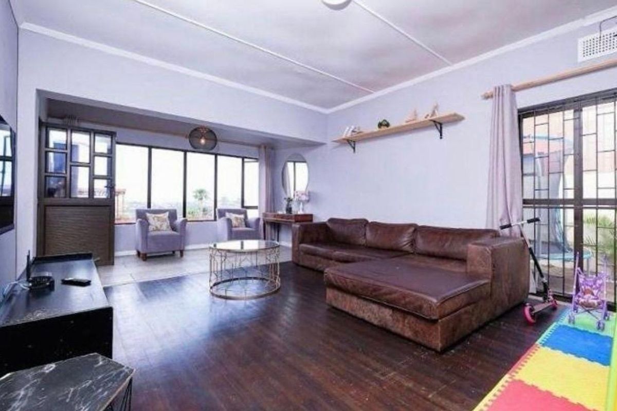 Let This Be Your First Home - Photo 5