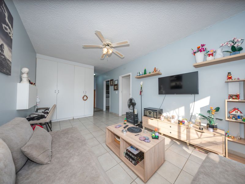 Neat and Spacious 1-Bedroom Apartment in Central Edenvale - Photo 6