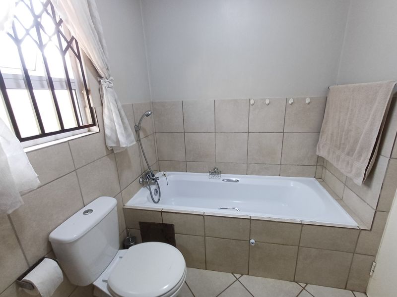 “Not-so-big” home with big value - Photo 6