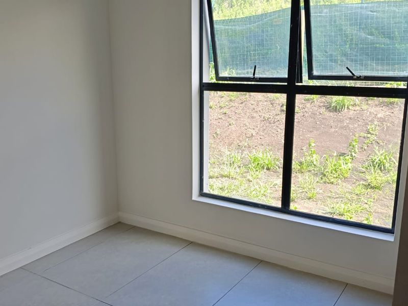 Unbelievable Opportunity for Stylish Estate Living - Photo 10