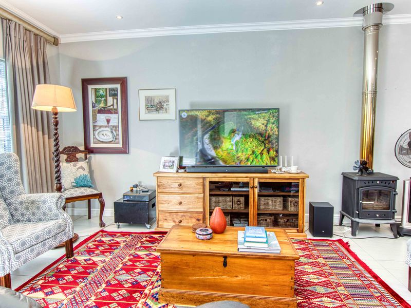 A Place to Belong! - Photo 2