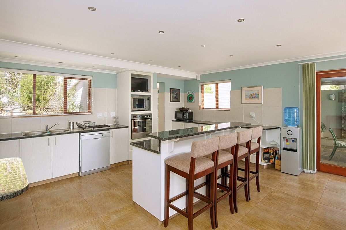 A Hidden Gem - Photo 5