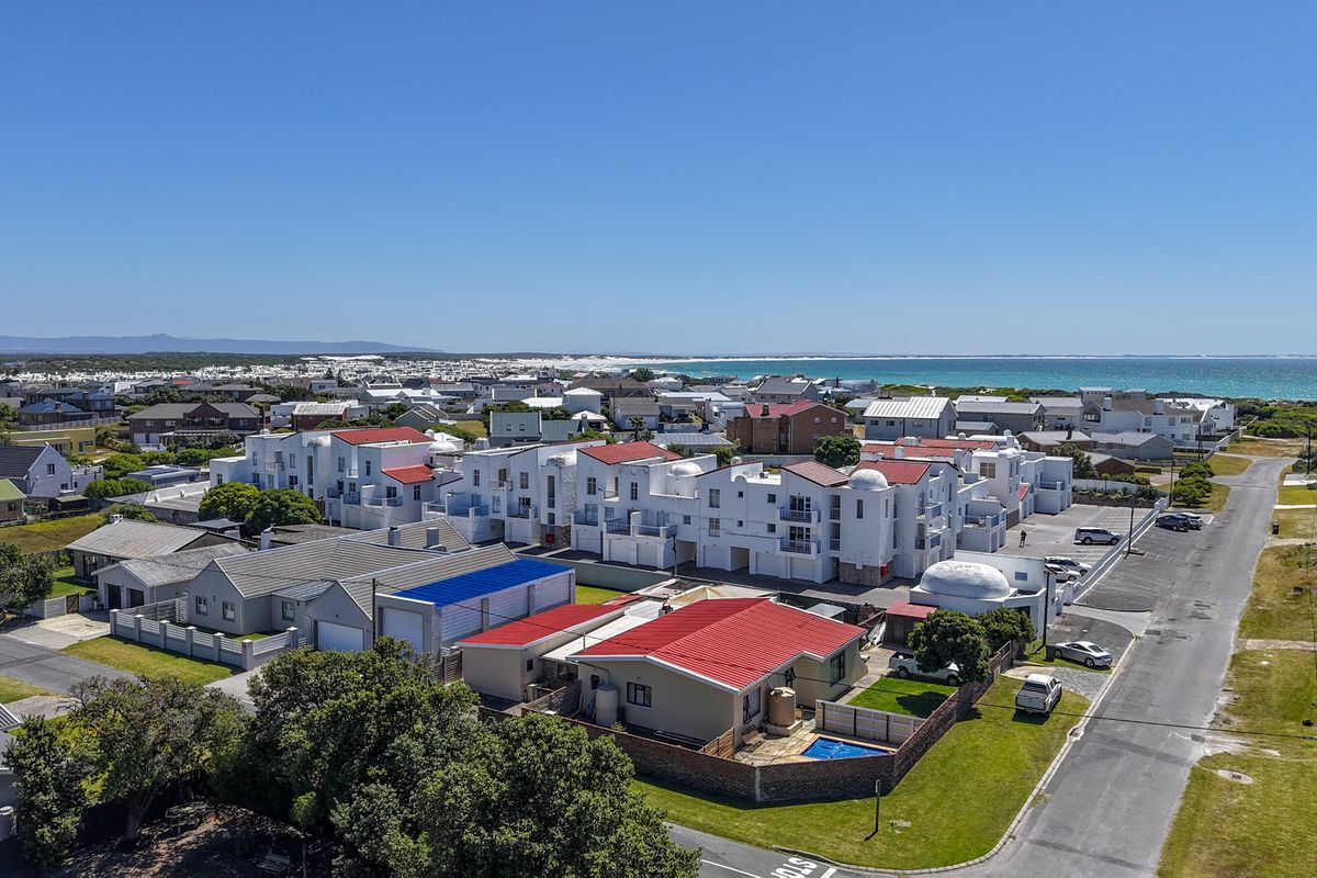 The Ultimate Lock-Up-and-Go Lifestyle - Photo 2