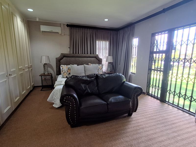 Beautiful family home in green area for sale - Photo 9