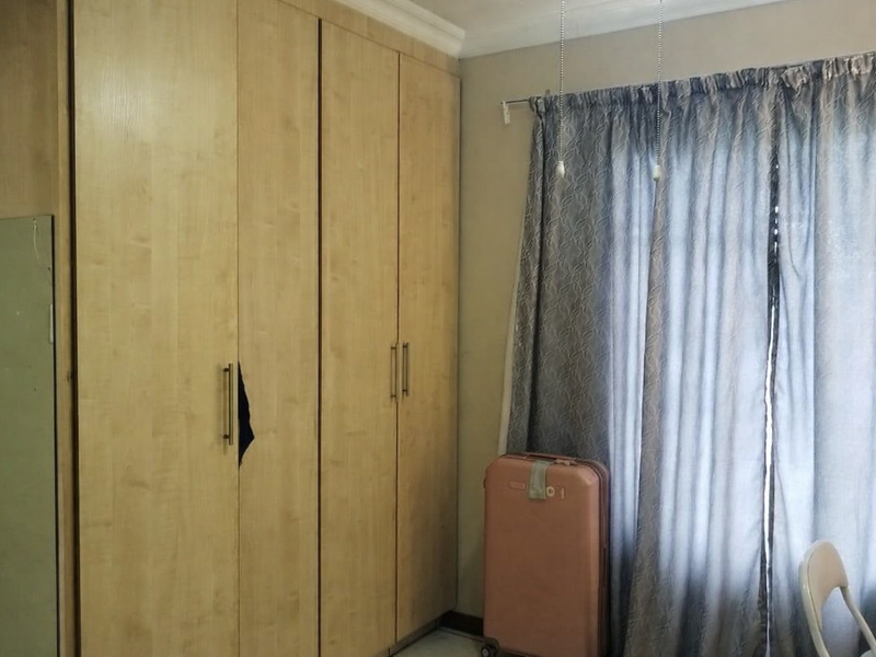 Apartment For Sale In Potchefstroom - Photo 9