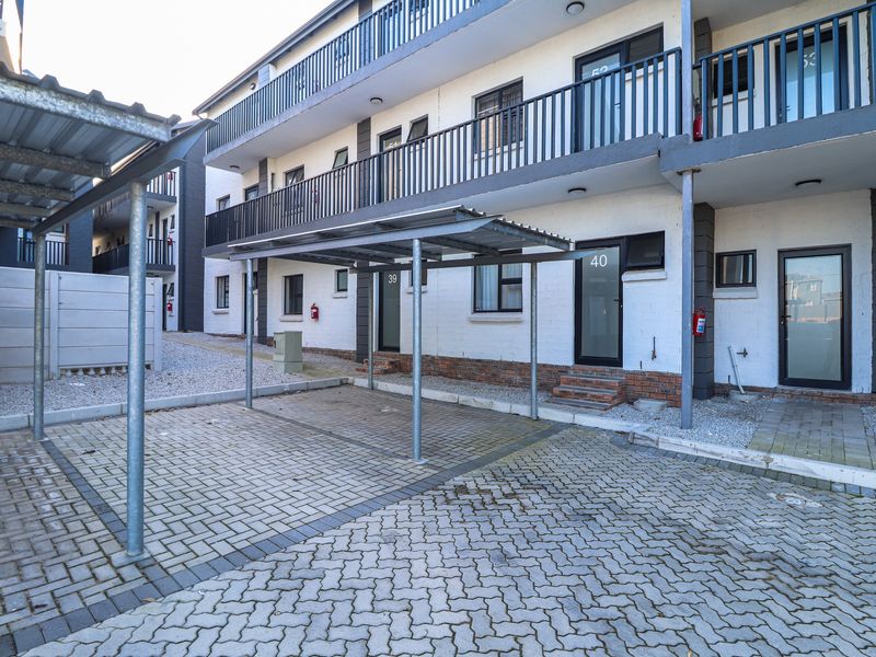 One Bedroom Apartment for Sale - Photo 5