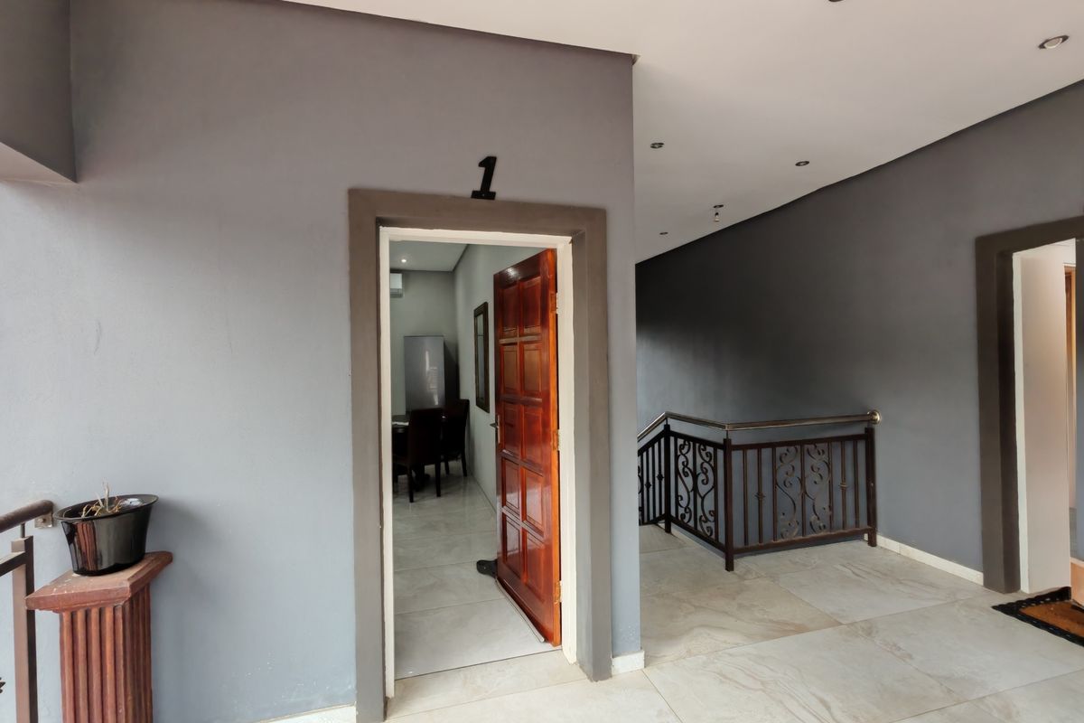 Modern 2 bedroom apartment in Herrwood Park on shared Property - Photo 4