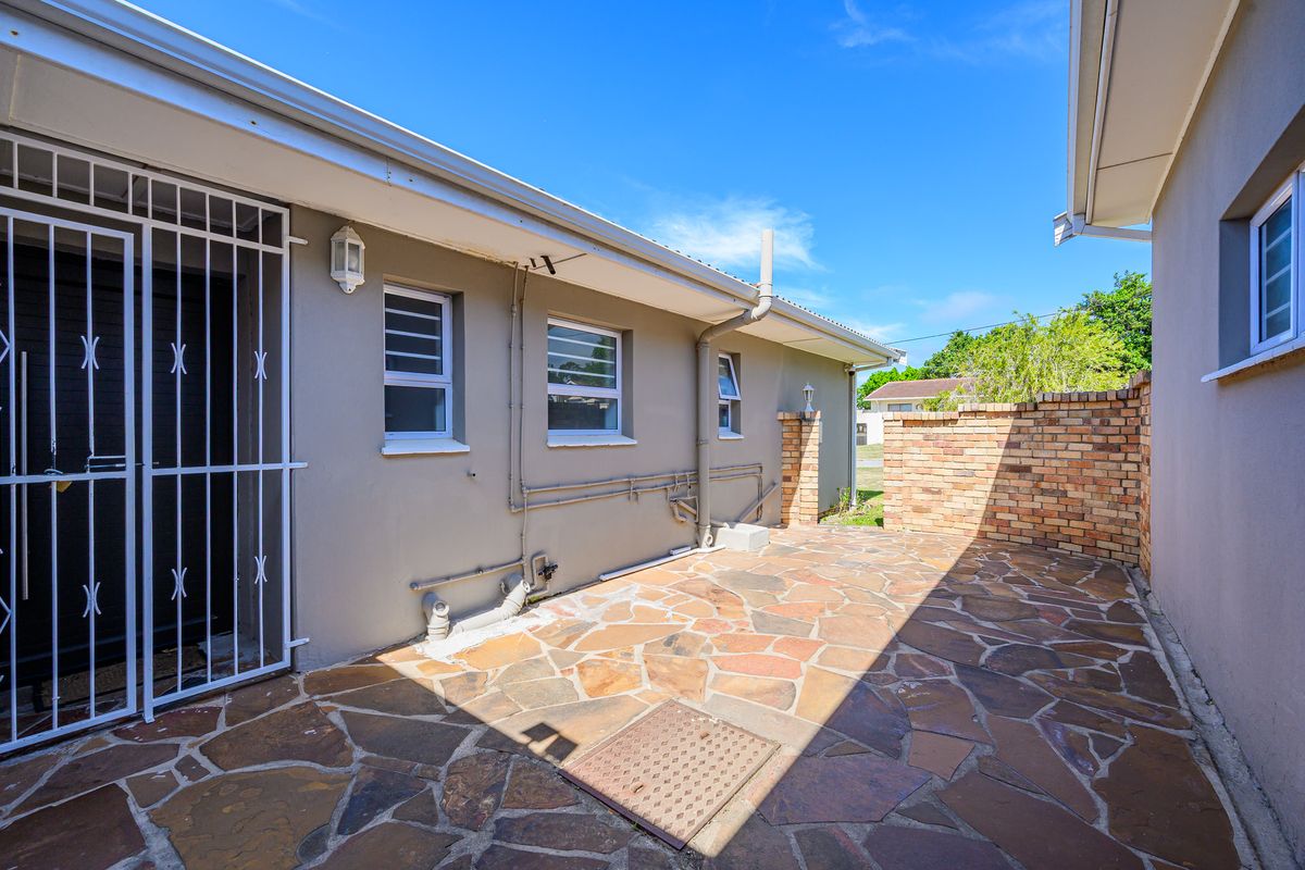 4 Bedroom house in Westerng - Photo 4