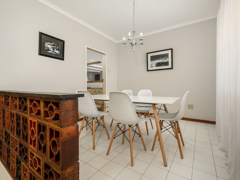 4 Bedroom house in Westerng - Photo 8