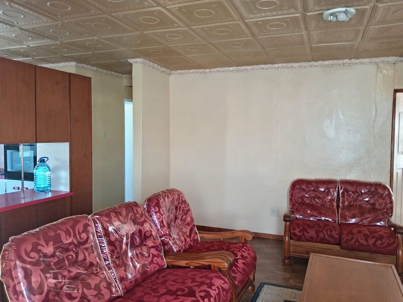 FOUR BEDROOM HOUSE FOR SALE IN MOTHERWELL - Photo 7