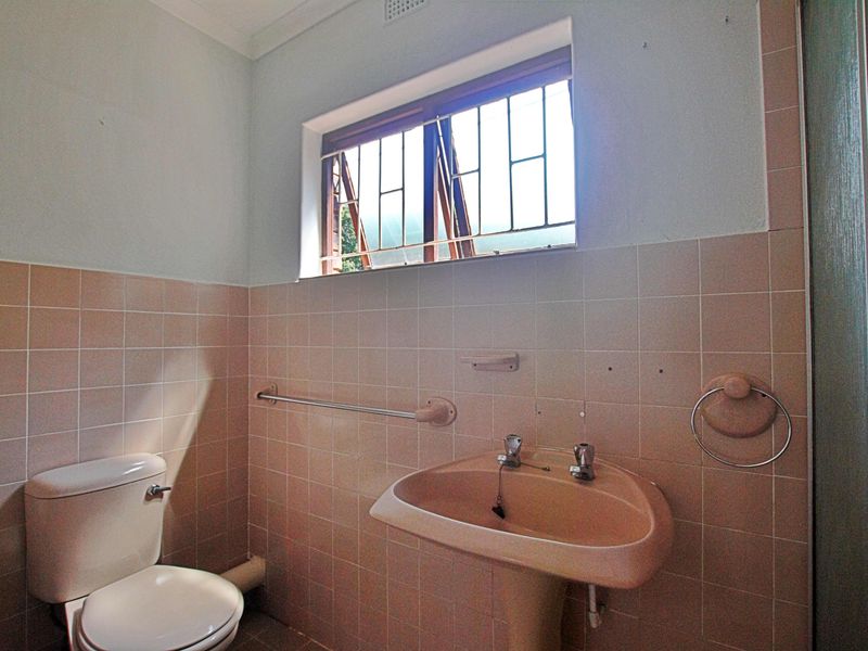 Small complex but secure living close to the beach - Photo 9