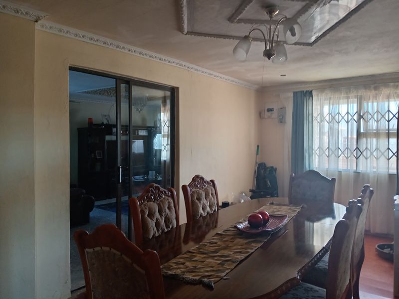 FOUR BEDROOM HOUSE FOR SALE IN MOTHERWELL NU6 - Photo 10