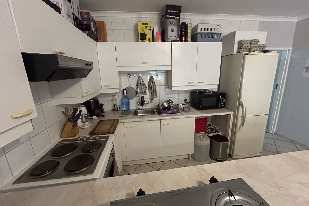 Modern Urban Living in the Heart of Morningside, Sandton - Photo 2