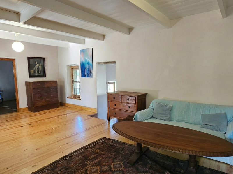 Historic Charm Meets Comfort – 2-Bedroom Cottage in Swellendam - Photo 4