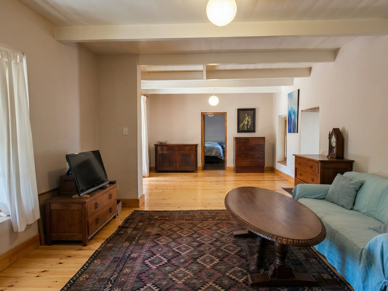 Historic Charm Meets Comfort – 2-Bedroom Cottage in Swellendam - Photo 6