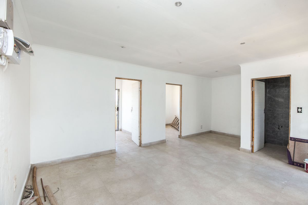 Apartment Block For Sale In Durban - Photo 3