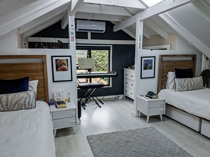 Architectural Elegance Meets Modern Family Living in a Prime Cul-de-Sac Location - Photo 10