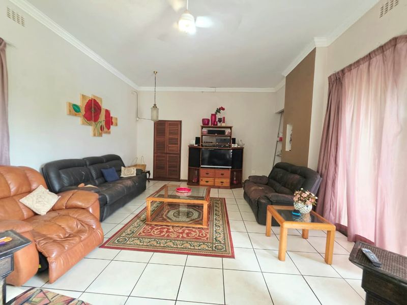 5 bedroom house - Photo 5