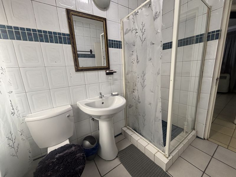 Town house or Sale - Photo 10