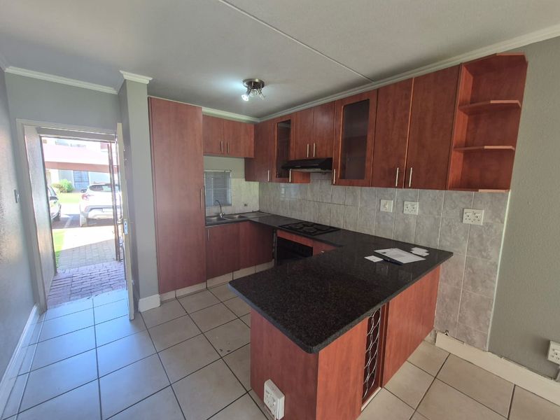 Ideal for All Ages – Effortless Ground Floor Living - Photo 6