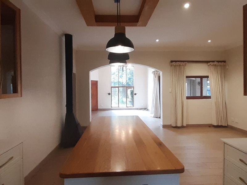 Sassy, Secure - Photo 6