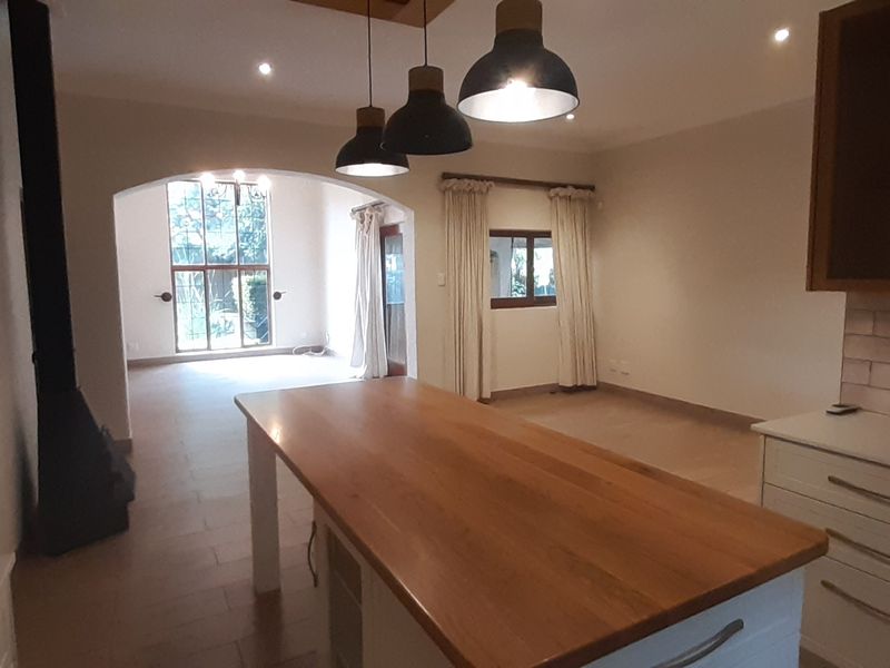 Sassy, Secure - Photo 7