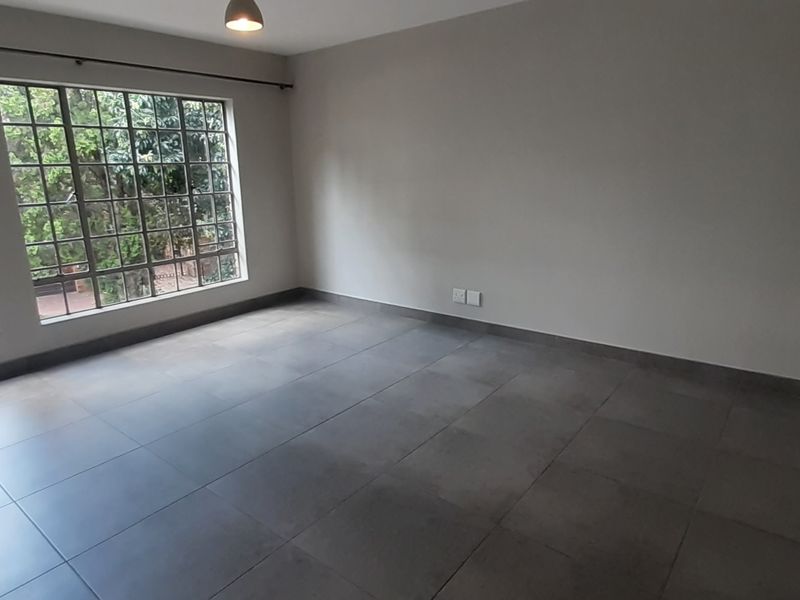 Modern, Secure Living - Photo 10