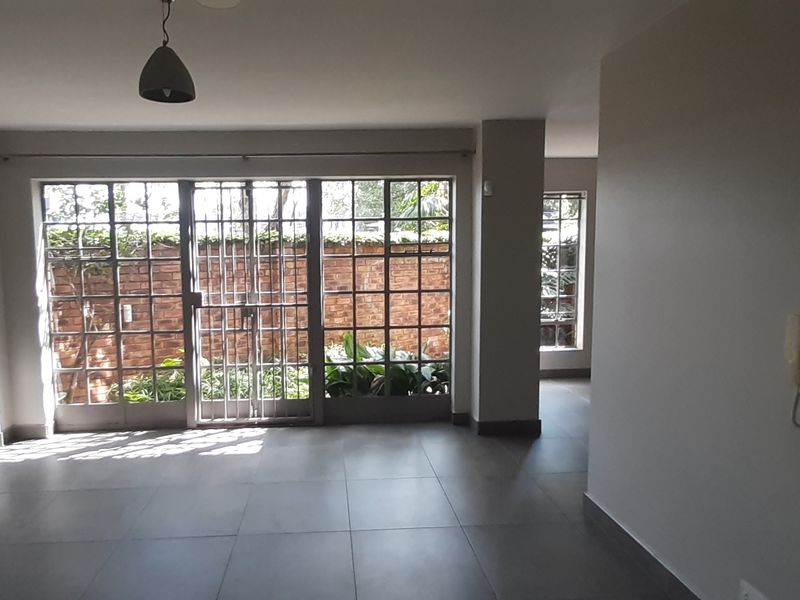 Modern, Secure Living - Photo 9