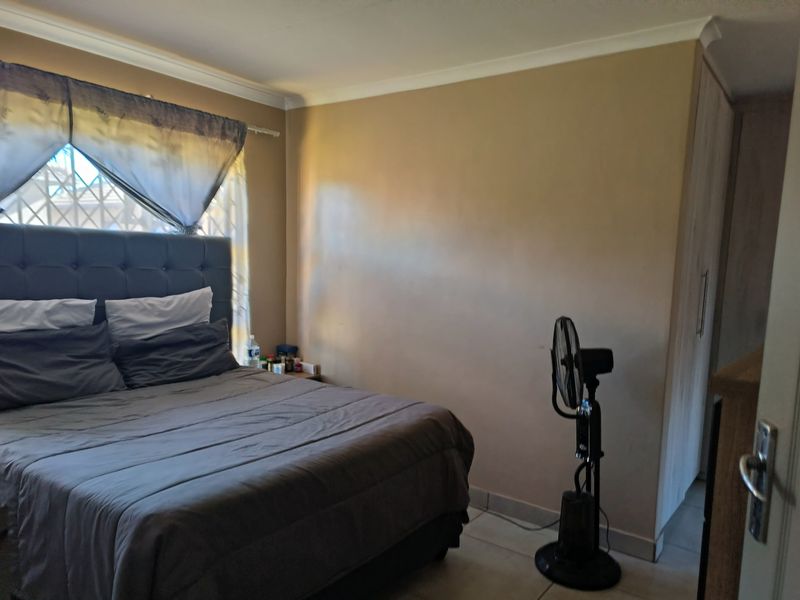 Three Bedroom Specious and Functional Perfect Family Home For Sale in Ellaton - Photo 9