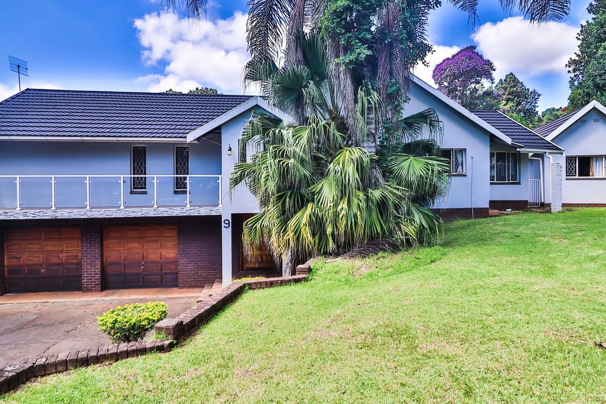 Spacious Family Home in Prime Athlone - Photo 3