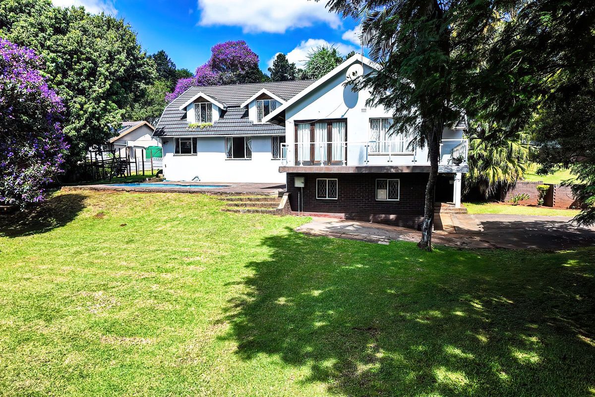 Spacious Family Home in Prime Athlone - Photo 4