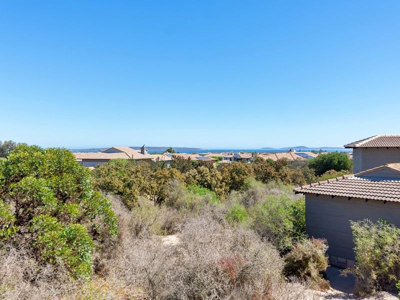 Walk to the Clubhouse, Come Home to Comfort, Views, Security and Convenience - Photo 5