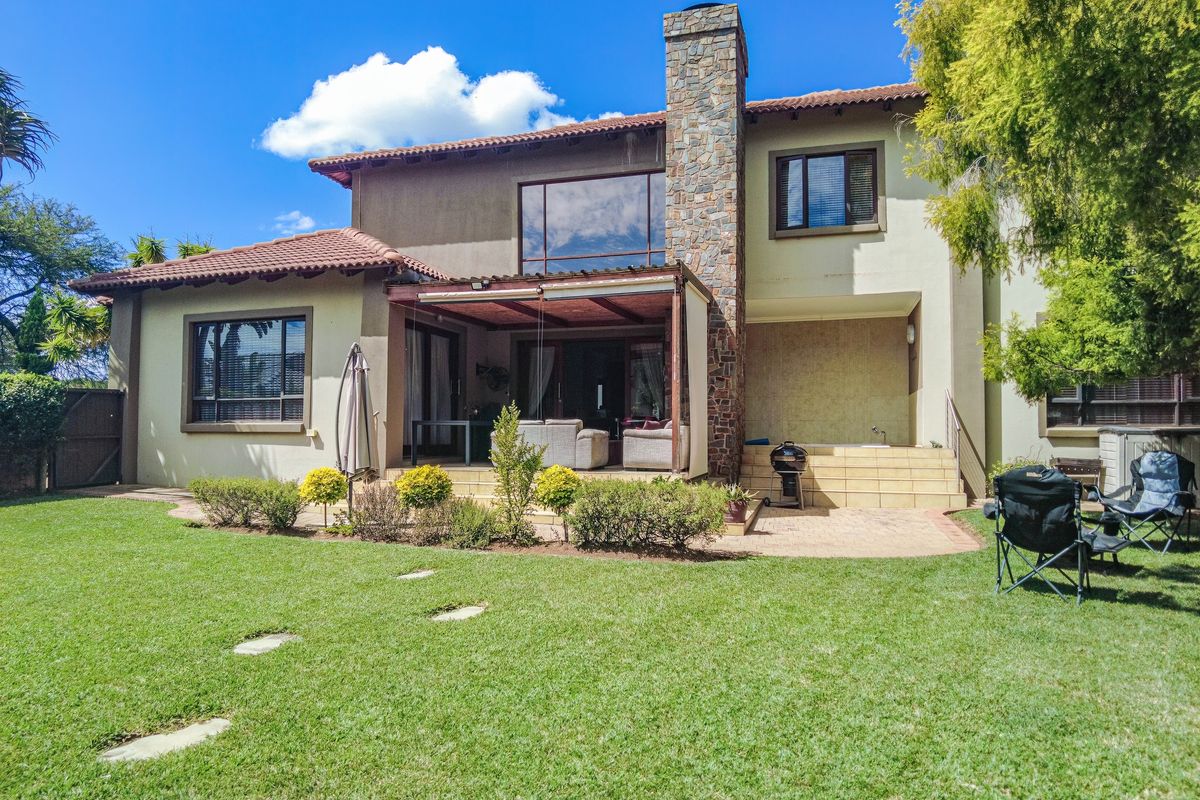Beautiful family home n Sable Hills for sale - Photo 2