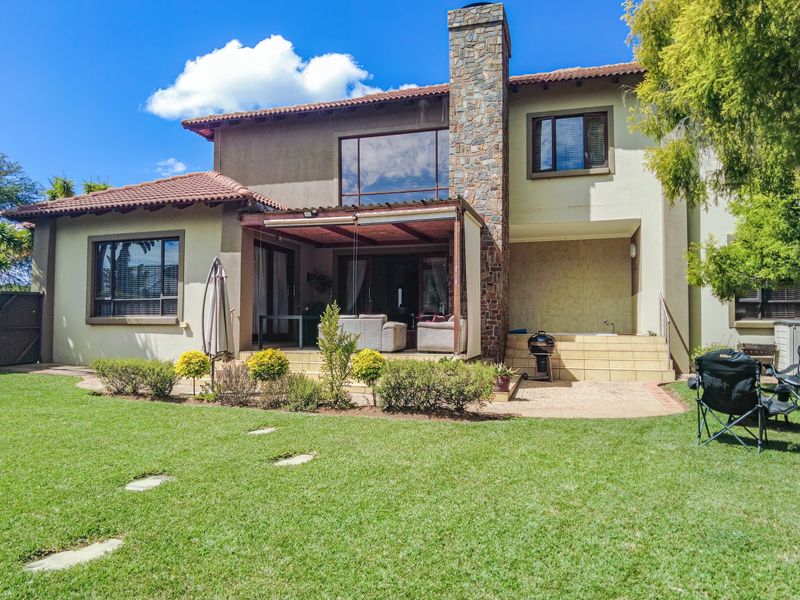 Beautiful family home n Sable Hills for sale - Photo 2