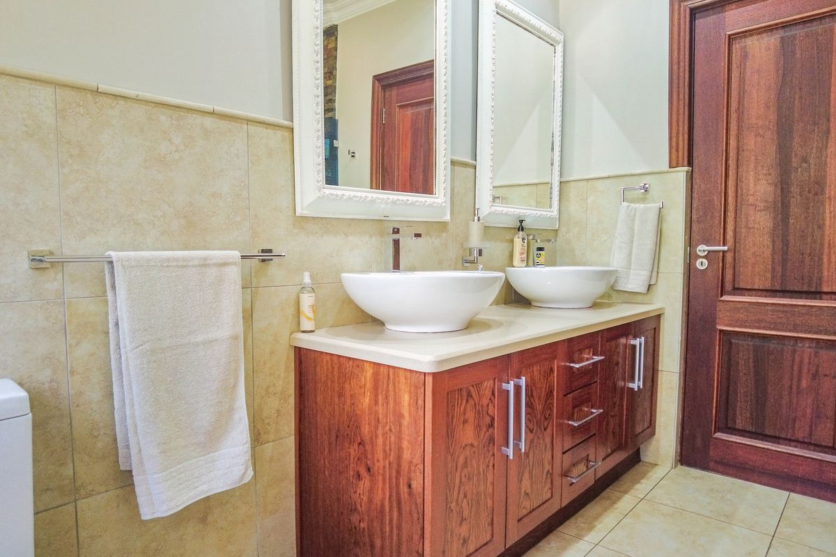 Beautiful family home n Sable Hills for sale - Photo 3