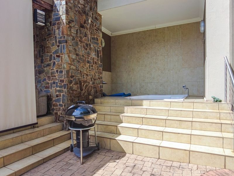 Beautiful family home n Sable Hills for sale - Photo 10