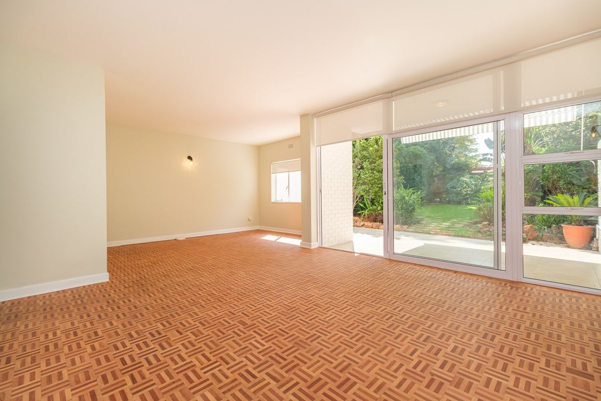 Spacious Renovated 2-Bedroom Apartment in Prime Sandton Location – North-Facing with Garden & Patio - Photo 3