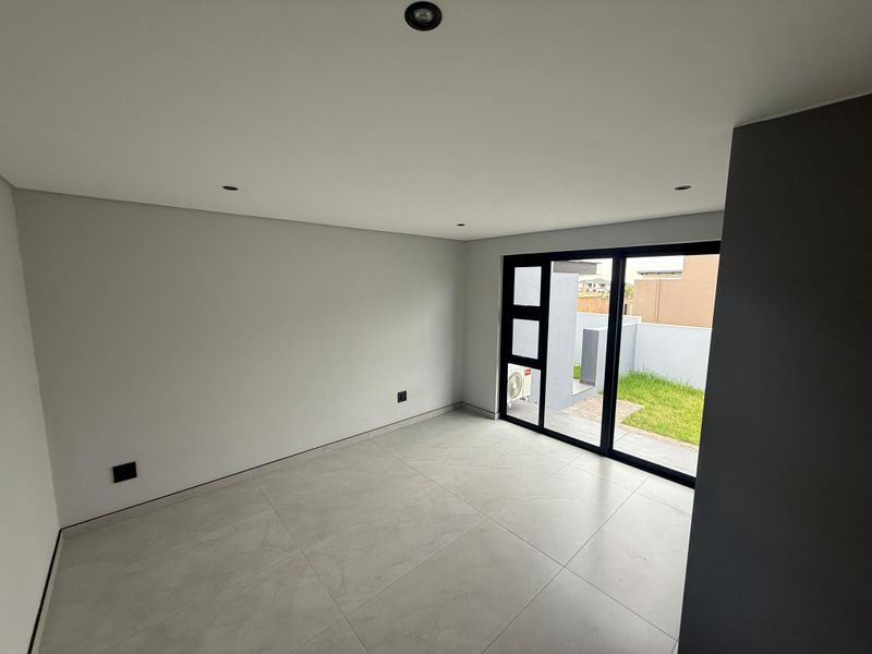 Ultra-Modern Newly Built Home in a Sought-After Estate – Rustenburg - Photo 8
