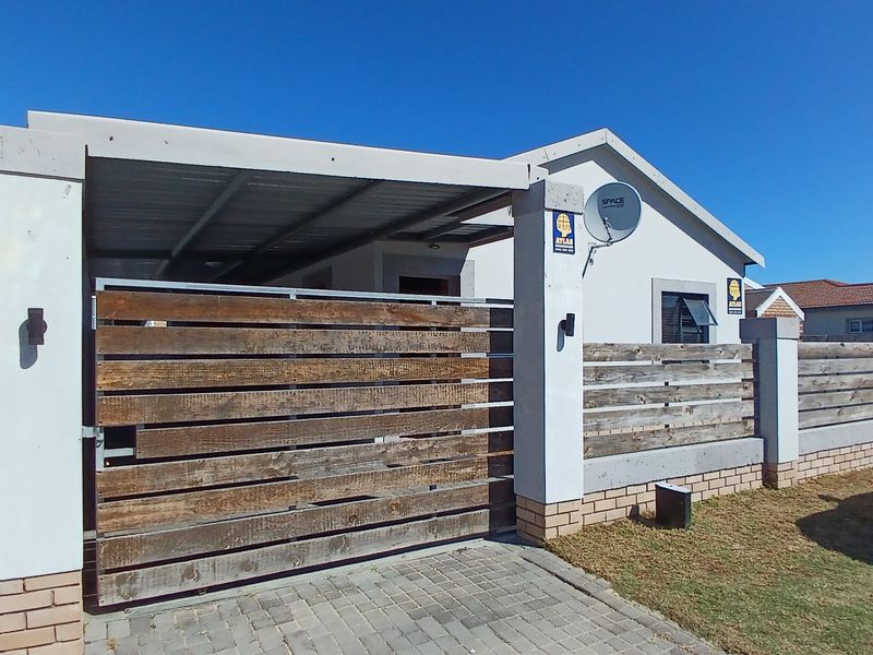 HOME TO LET IN FAIRVIEW - Photo 2