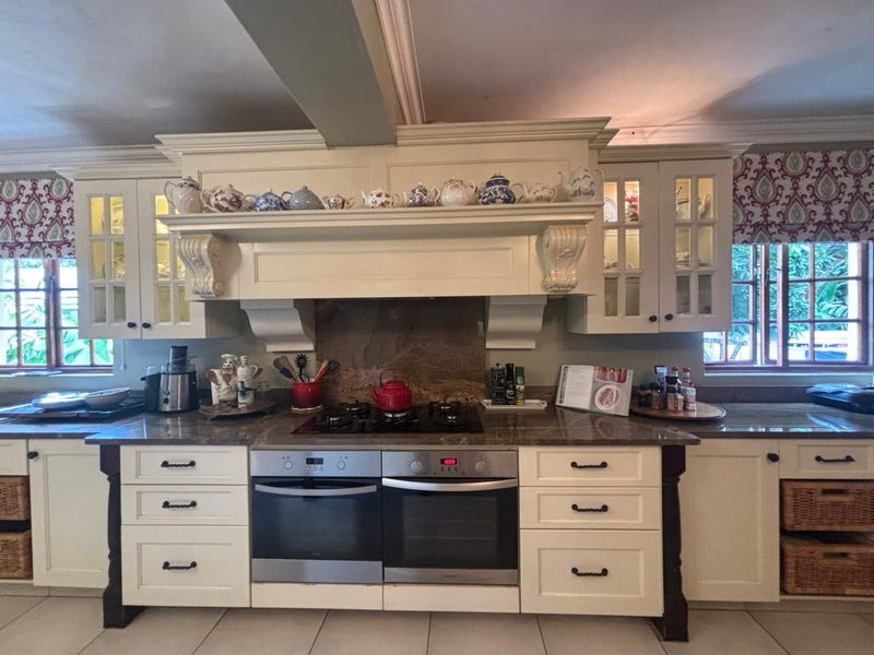 Farm house grandeur on Shortens Country Estate - Photo 7