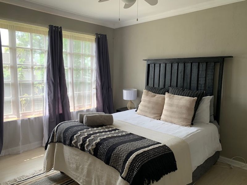 Three Bedroom House in Chiltern Hills - Photo 8