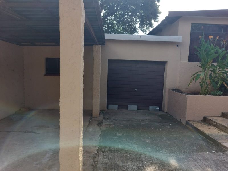 Move into a newly renovated home. - Photo 6