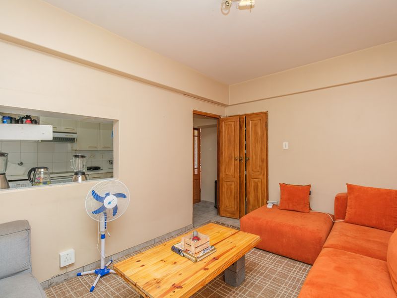 Spacious 3-Bedroom Apartment to Rent in Illovo – Prime Location - Photo 7