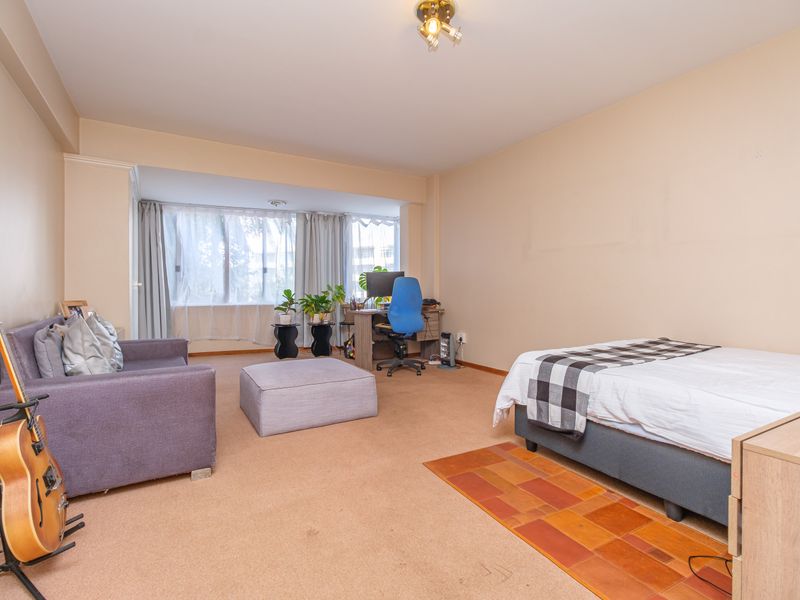 Spacious 3-Bedroom Apartment to Rent in Illovo – Prime Location - Photo 4