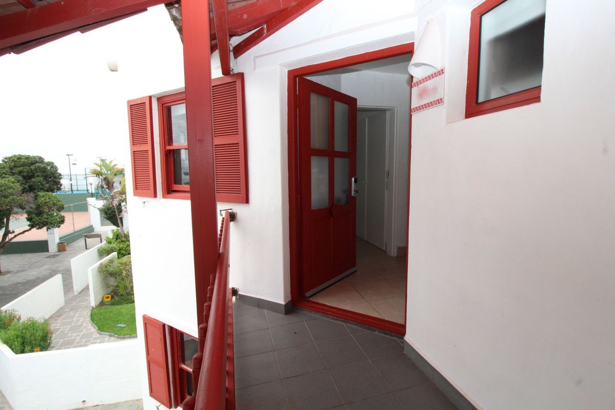 A 2 bedroom apartment in Athenian Cascades Mykonos - Photo 2