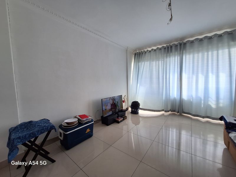 Beachfront Shareblock Apartment in Rocca Marina - Photo 5